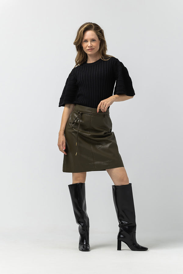 Elena Rok | khaki